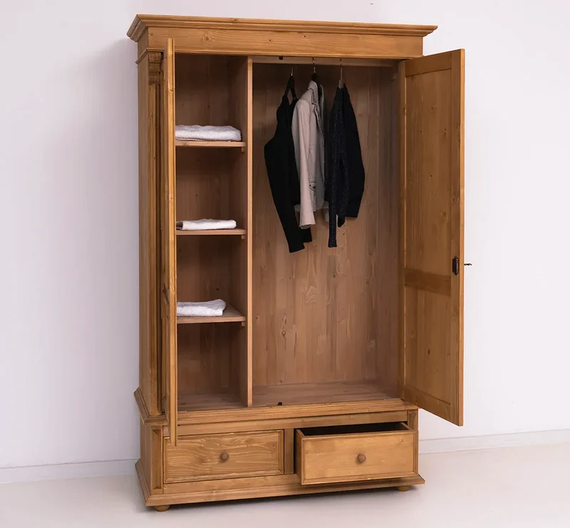 Kleiderschrank aus Massivholz mit zwei Schubladen