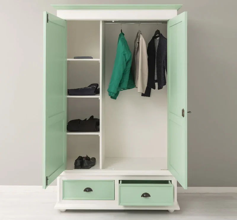 Kleiderschrank aus Massivholz mit zwei Schubladen
