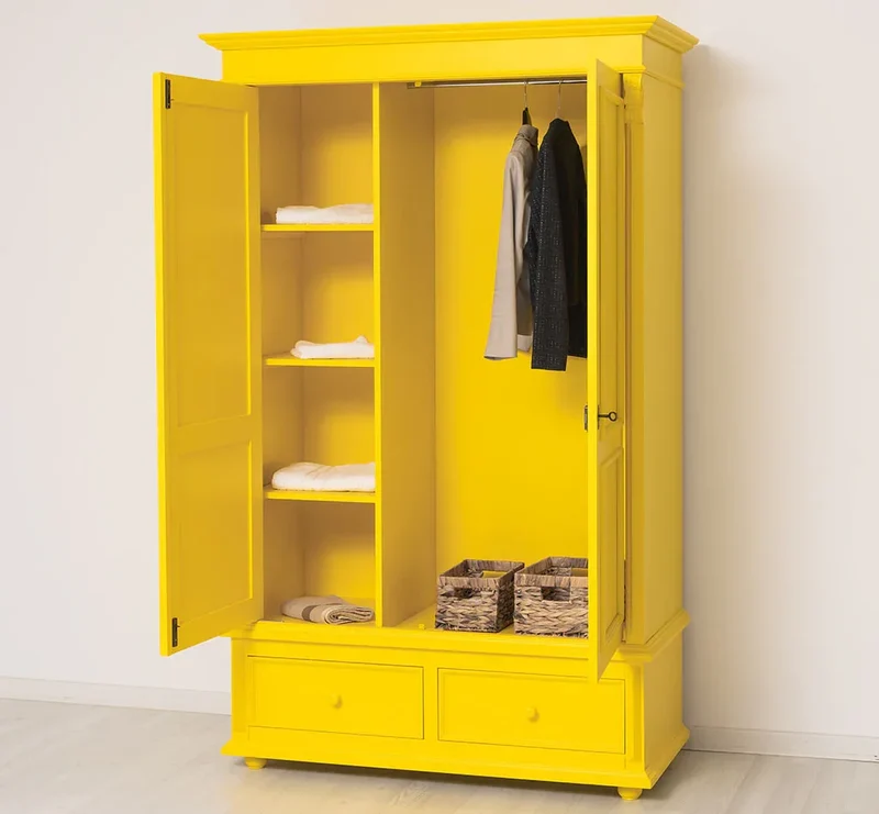 Kleiderschrank aus Massivholz mit zwei Schubladen