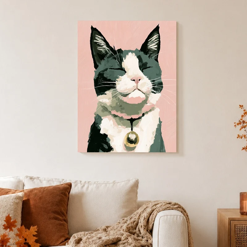 Zufriedene Katze mit Glöckchen Leinwand