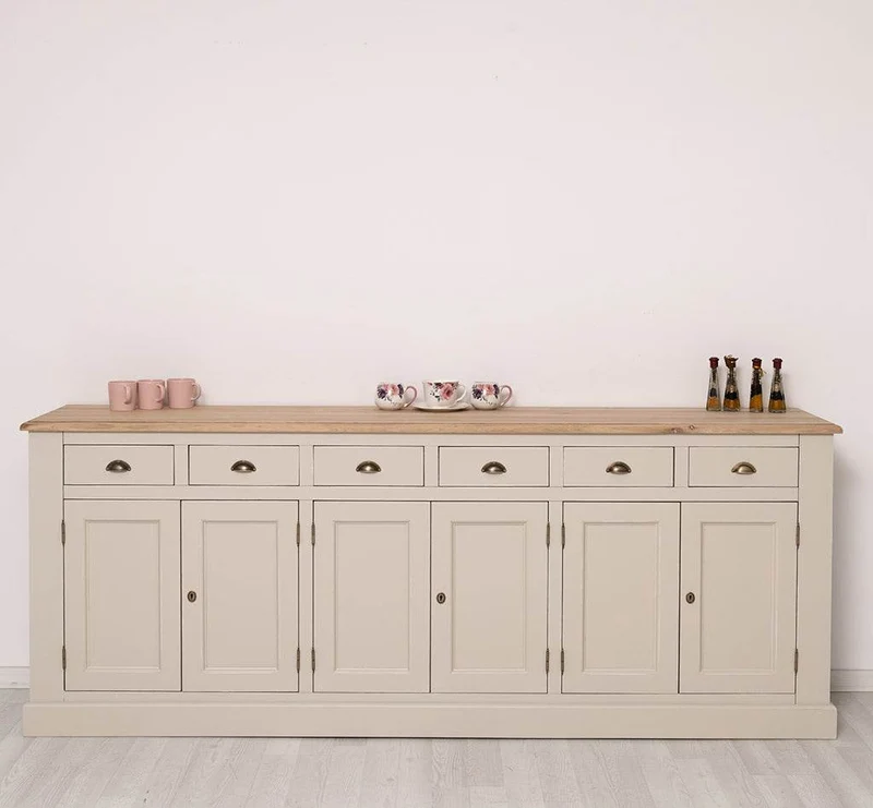 Großes Sideboard aus Massivholz mit sechs Schubladen und Türen