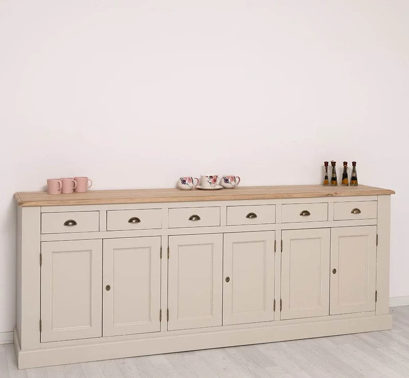 Großes Sideboard aus Massivholz mit sechs Schubladen und Türen
