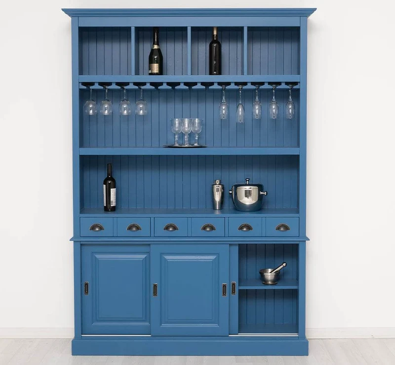 Großer Buffetschrank aus Massivholz mit Glashalterungen in verschiedenen Farben