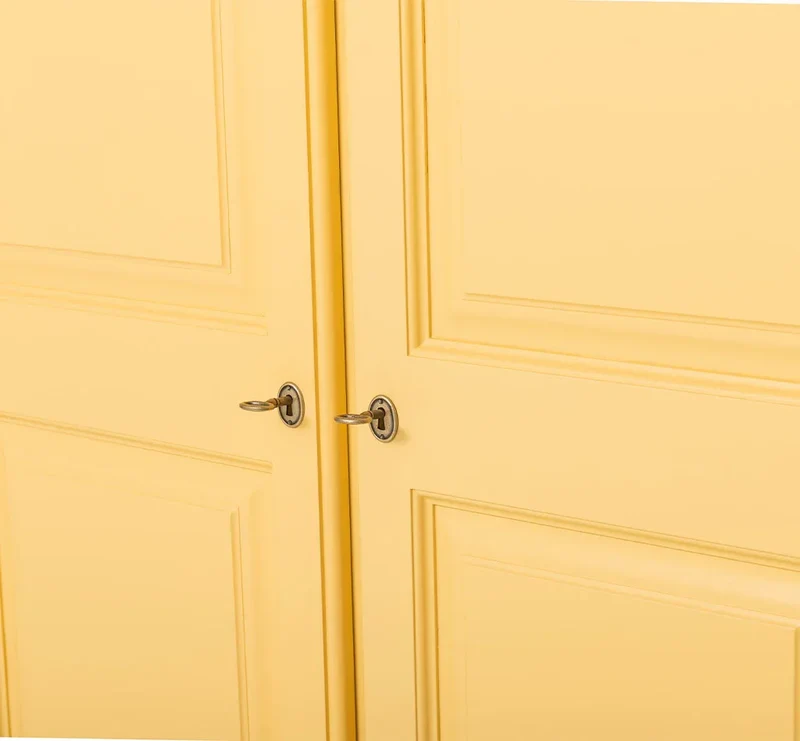 Vintage Kleiderschrank aus Massivholz in verschiedenen Farben