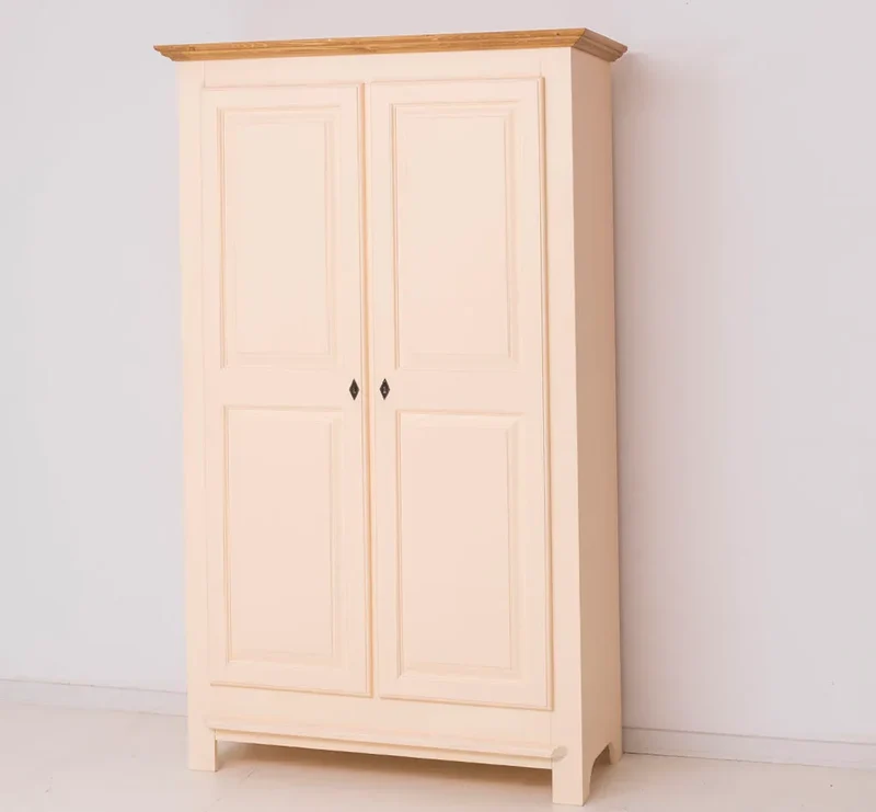 Vintage Kleiderschrank aus Massivholz in verschiedenen Farben