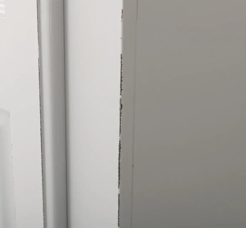 Vintage Kleiderschrank aus Massivholz in verschiedenen Farben