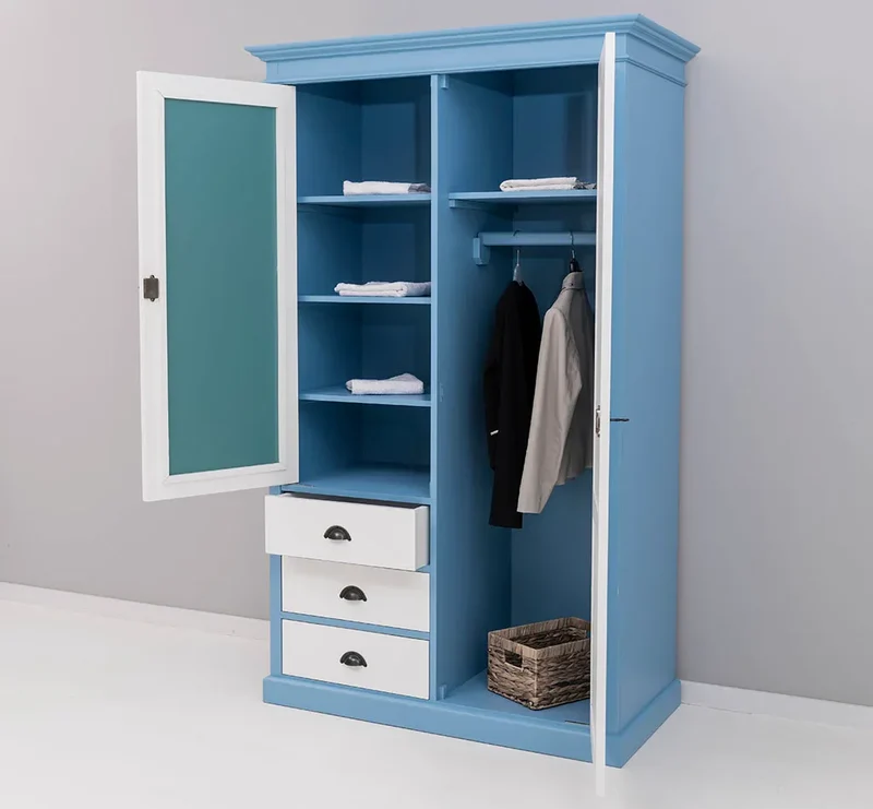 Kleiderschrank aus Massivholz mit Spiegeltür und drei Schubladen