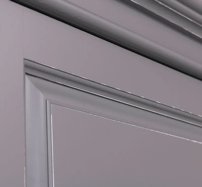 Kleiderschrank aus Massivholz mit Schublade und Kleiderstange