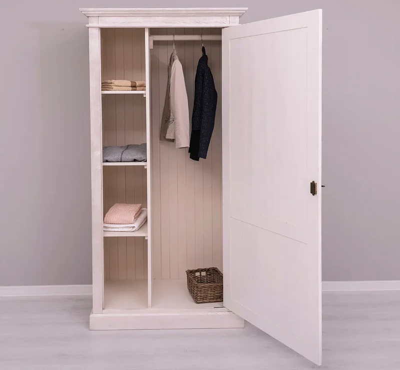 Landhaus Kleiderschrank aus Massivholz in verschiedenen Farben