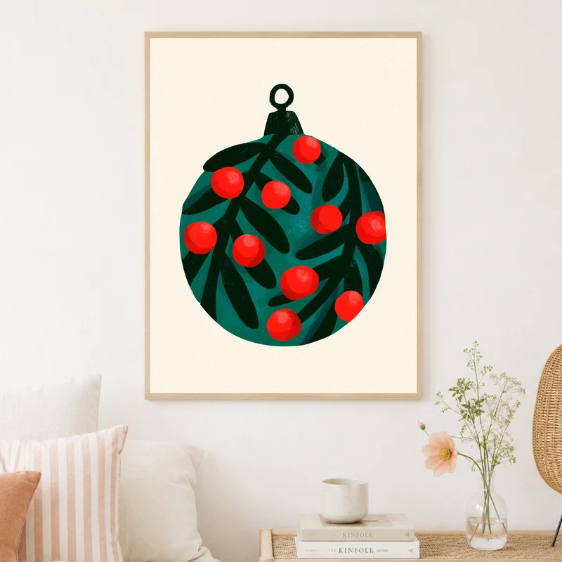 Weihnachtskugel mit Beeren Poster