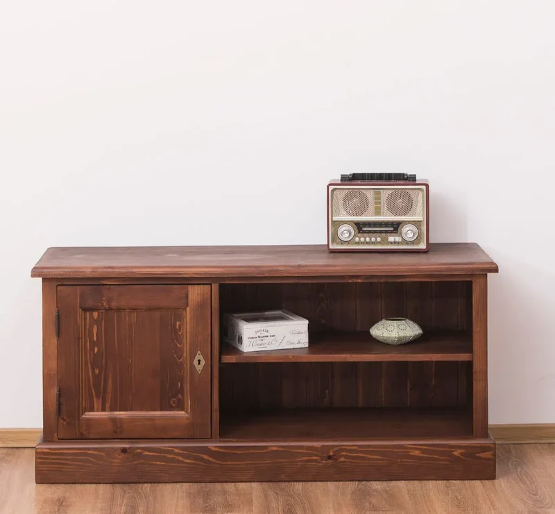 TV-Board aus Massivholz mit offener Ablage - Lowboard