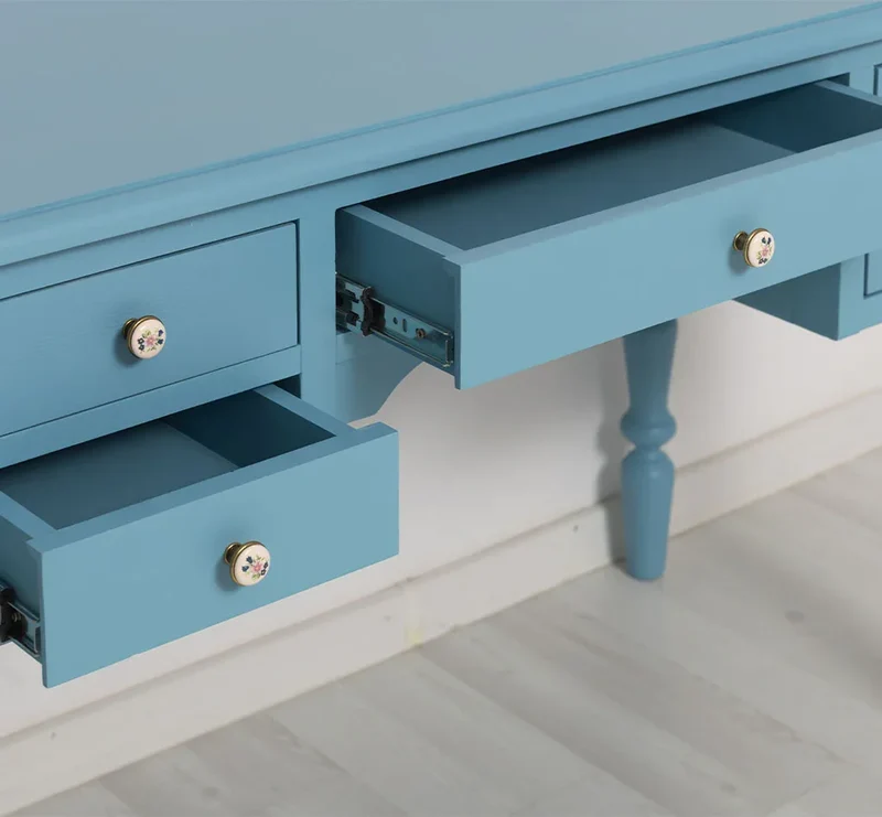 Vintage Schreibtisch aus Massivholz mit gedrehten Beinen