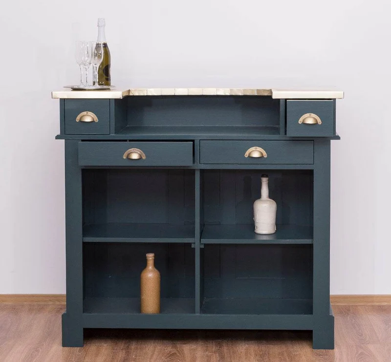 Bartresen | Empfangstheke aus Massivholz im Landhausstil mit Metalltresen - Messing