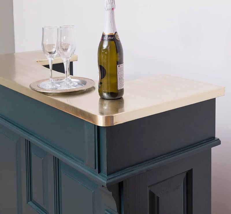 Bartresen | Empfangstheke aus Massivholz im Landhausstil mit Metalltresen - Messing