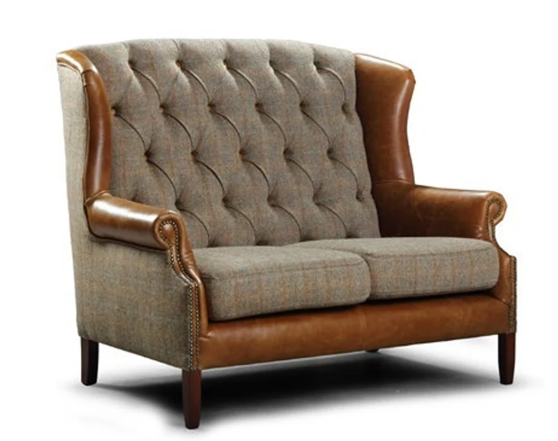 Casa Padrino Luxus Chesterfield Sessel Wing 133 x 90 x H. 105 cm - Eleganter Wohnzimmer Sessel mit Echtleder - Chesterfield Wohnzimmer Möbel