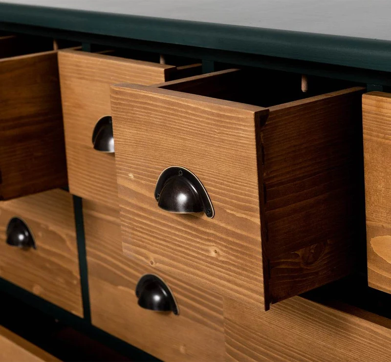 Apothekerschrank aus Massivholz im Landhausstil mit 19 Schubladen