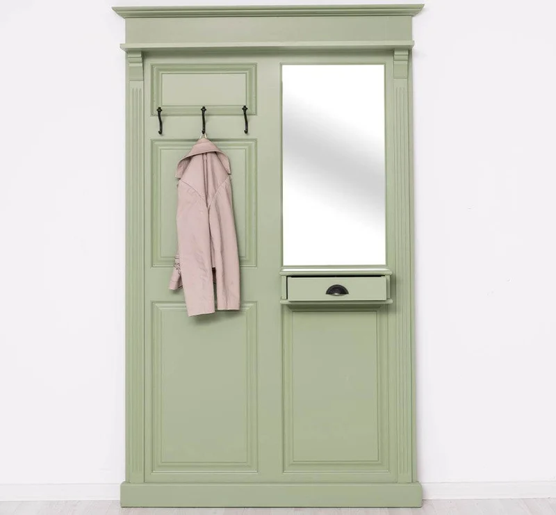 Garderobe aus Massivholz mit Spiegel und Ablage