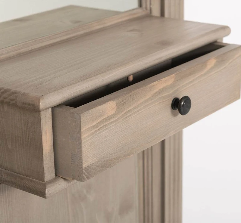 Garderobe aus Massivholz mit Spiegel und Ablage