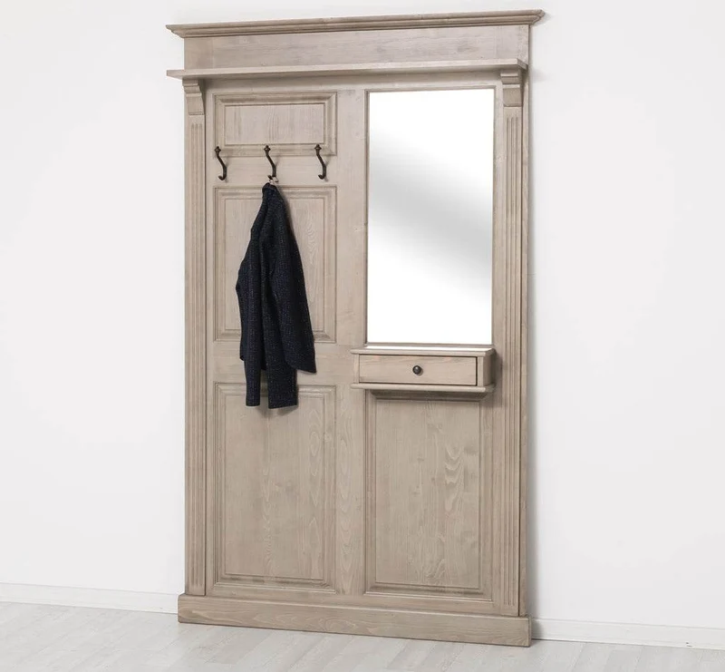 Garderobe aus Massivholz mit Spiegel und Ablage