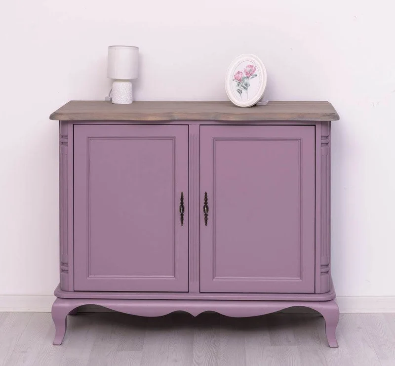 Geschwungenes Sideboard aus Massivholz im Vintage Stil - mit Doppeltür