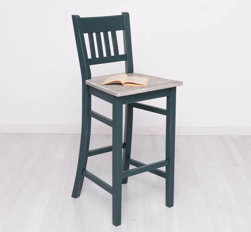Barhocker mit Lehne aus massiver Pinie