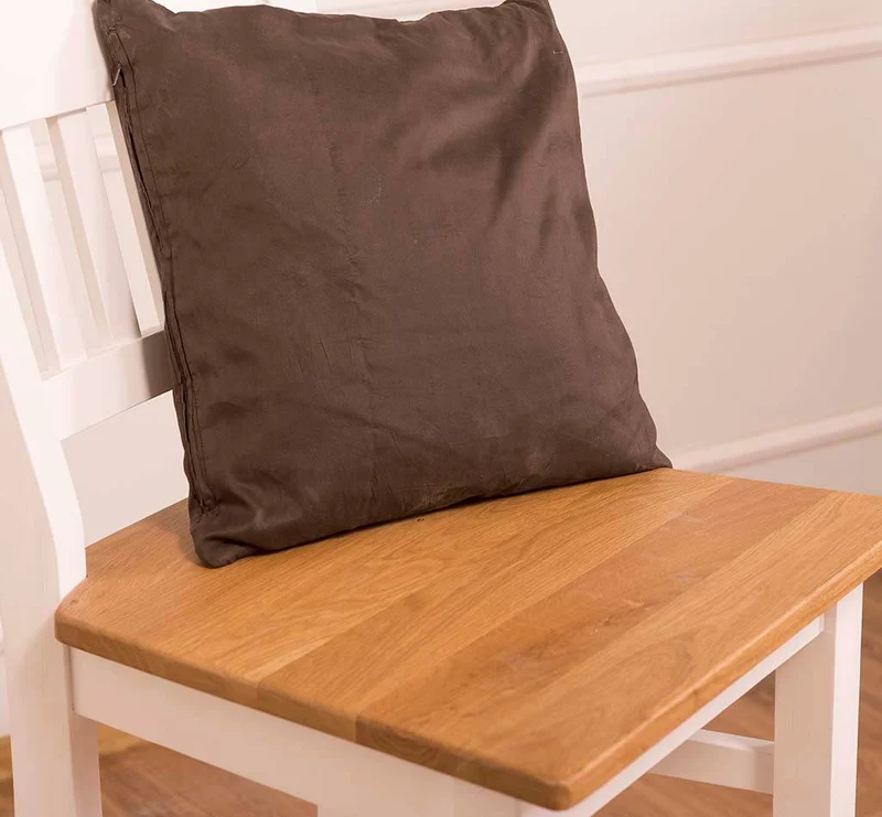 Barhocker mit Lehne aus massiver Pinie