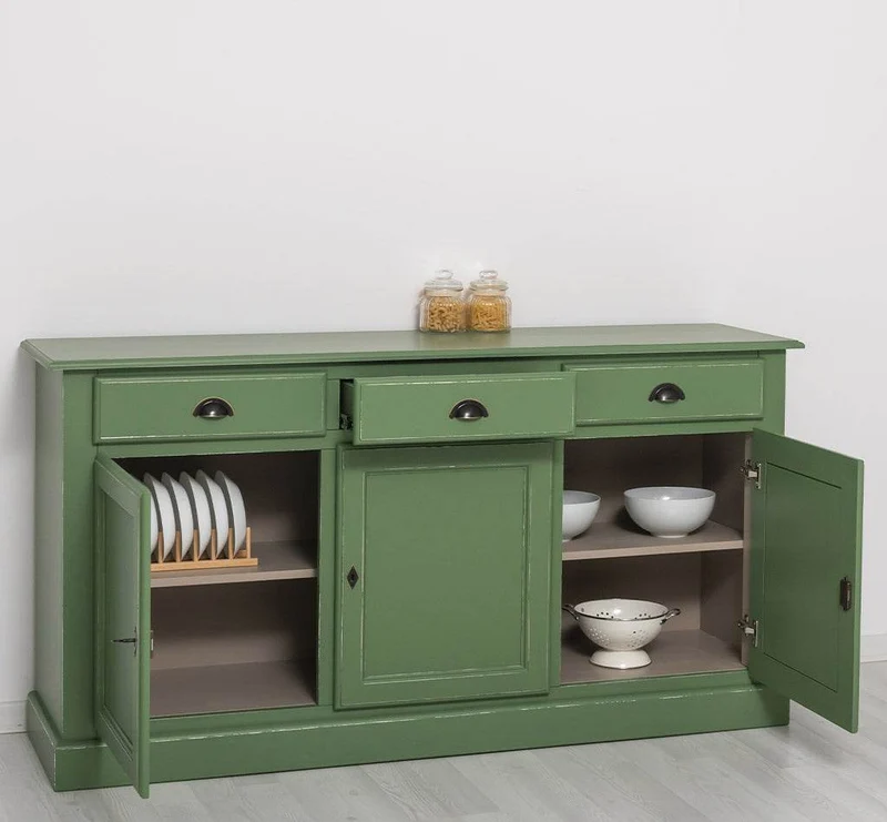 Sideboard aus Massivholz mit drei Schubladen und Türen