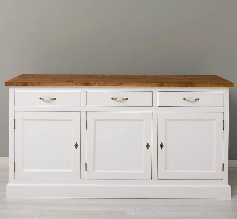 Dreitüriges Sideboard 175 aus Massivholz mit drei Schubladen