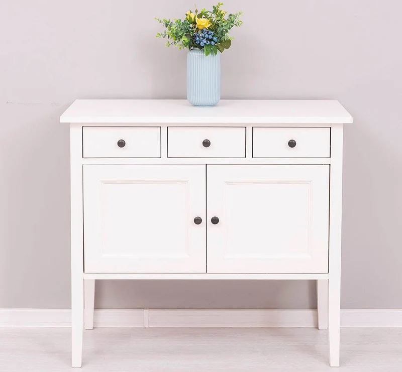 Sideboard aus Massivholz mit drei Schubladen