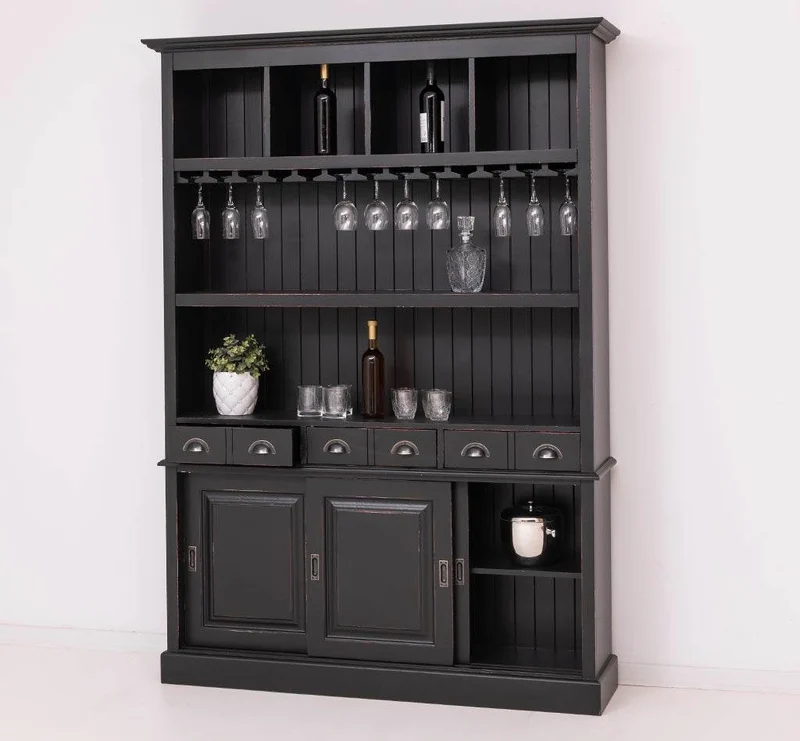 Buffetschrank aus Massivholz mit Glashalterungen in schwarz