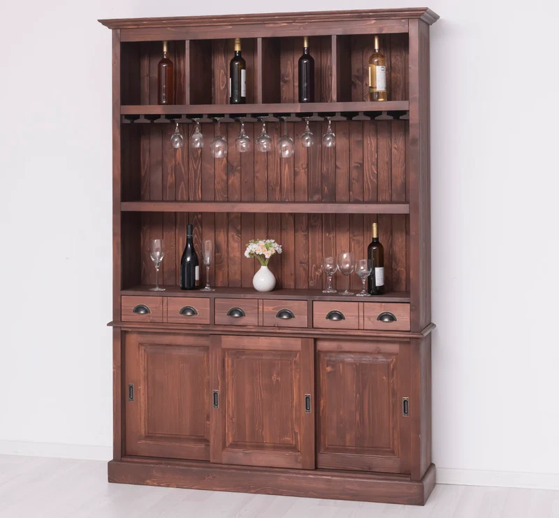 Großer Buffetschrank aus Massivholz mit Glashalterungen