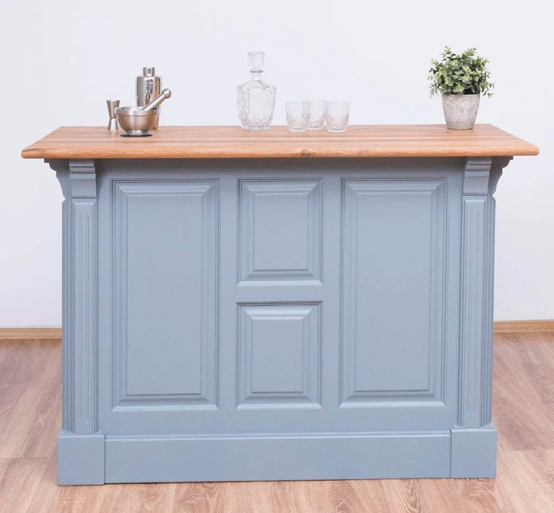 Landhaus Bartresen aus Massivholz - Minibar freistehend mit Eichenplatte