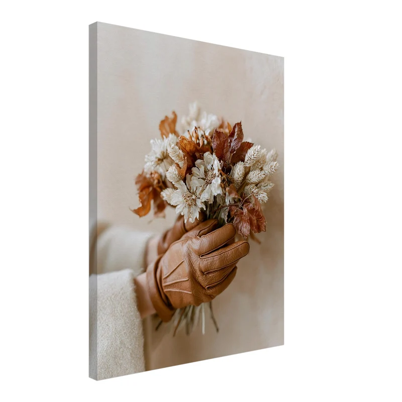 Getrockneter Herbststrauß mit Lederhandschuh Leinwand