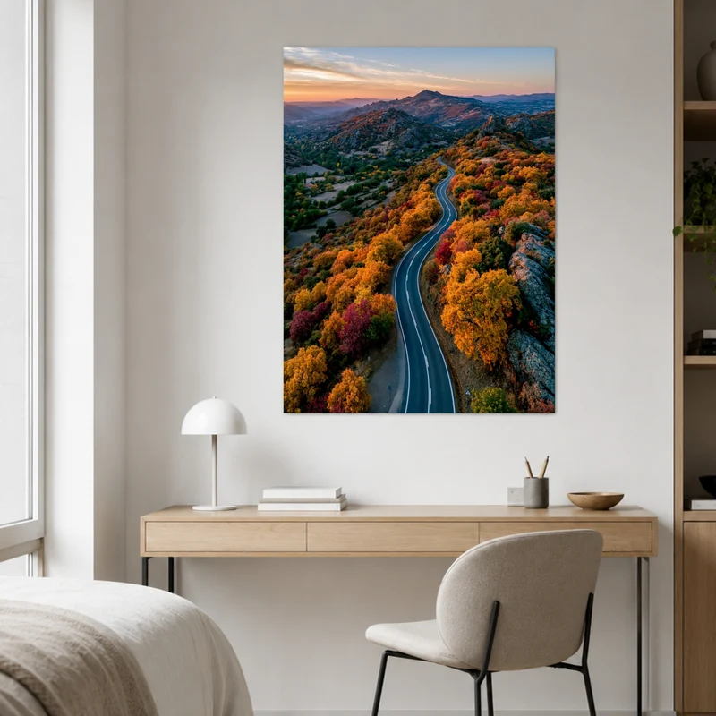 Herbststraße im Bergland Leinwand