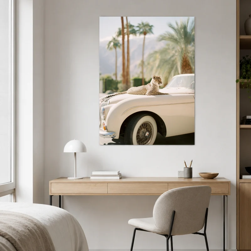 Gepard auf Creme-Cabrio Poster