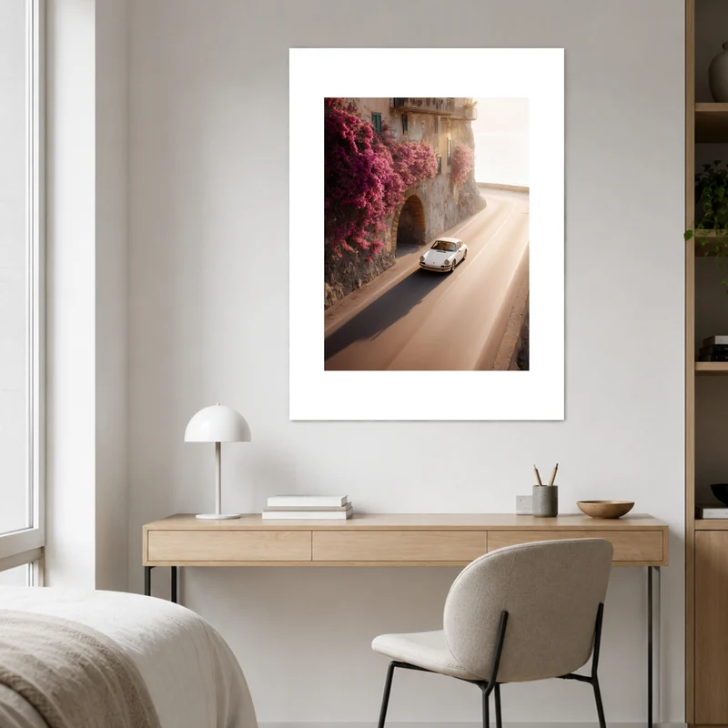 Weiße Küstenstraße im Sonnenlicht Poster