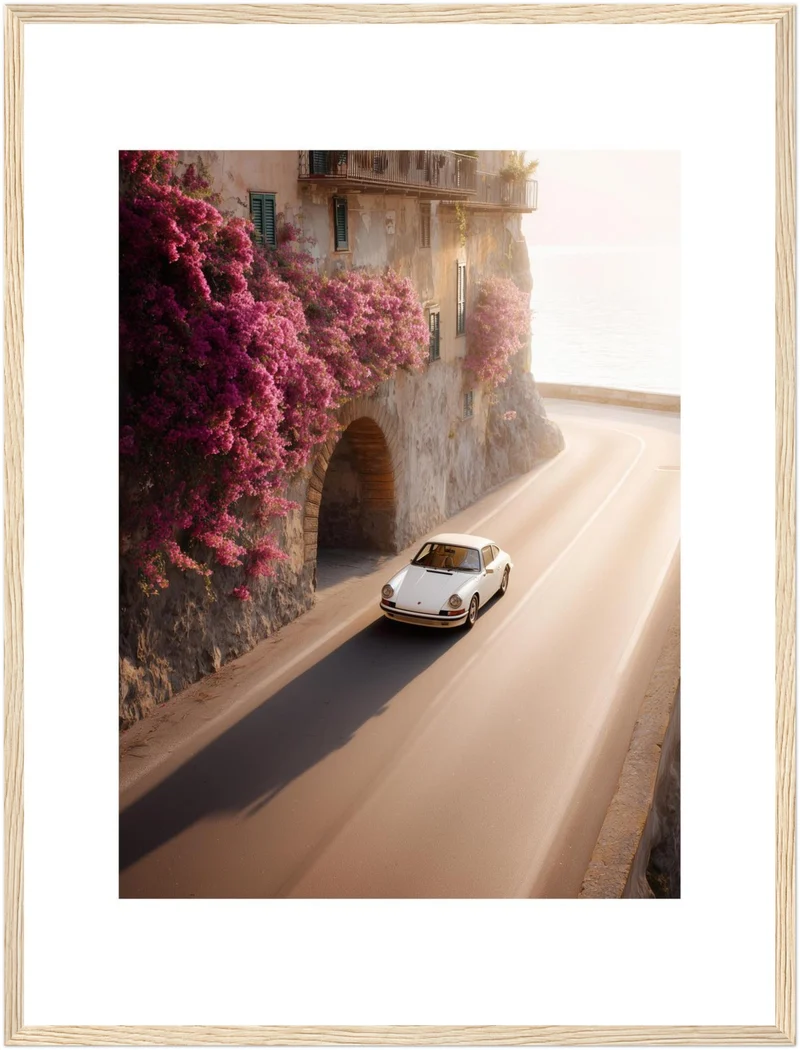Weiße Küstenstraße im Sonnenlicht Poster