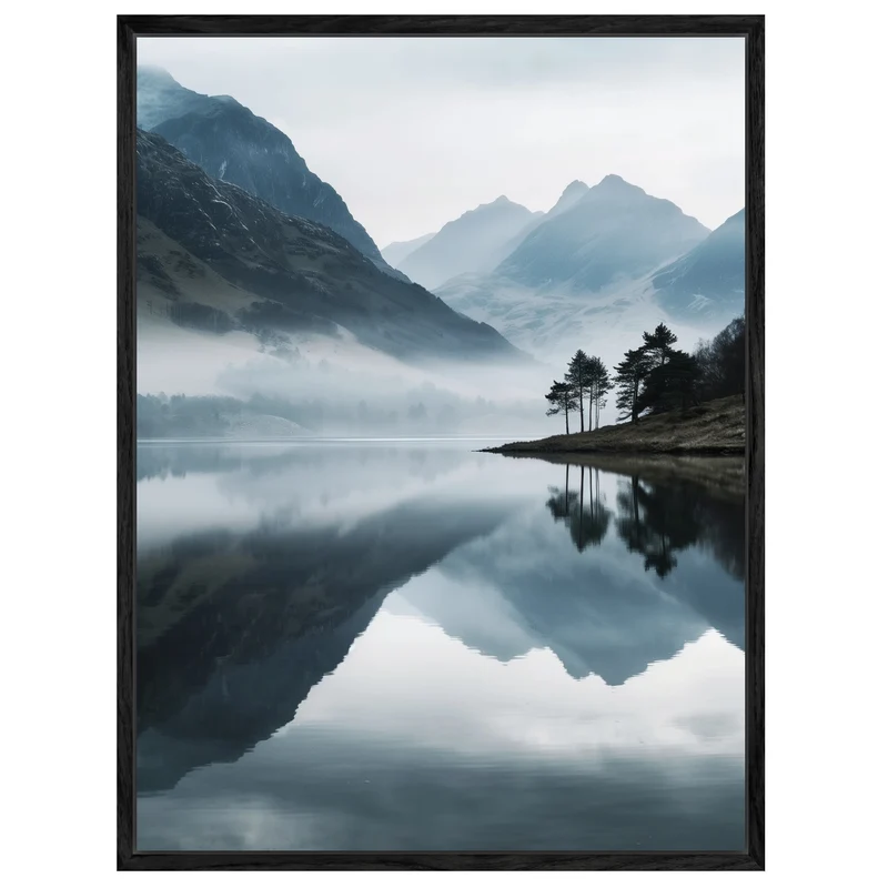 Bergsee im Nebel Leinwandbild