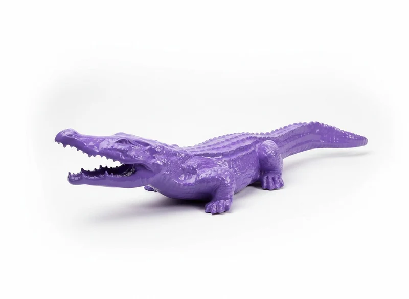 Casa Padrino Luxus Deko Skulptur Reptil Krokodil Lilas H. 20 cm - Deko Skulptur - Deko Figur - Tierfigur - Gartendeko