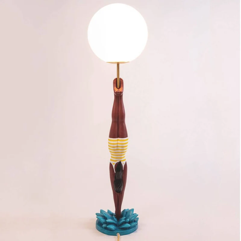 Seletti Lady Diver LED-Tischleuchte dimmbar