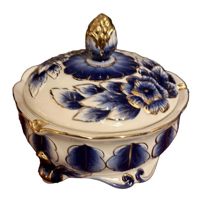 Casa Padrino Porzellan Deckeldose Blau / Weiss / Gold - Dekorative Schmuckdose im Barockstil