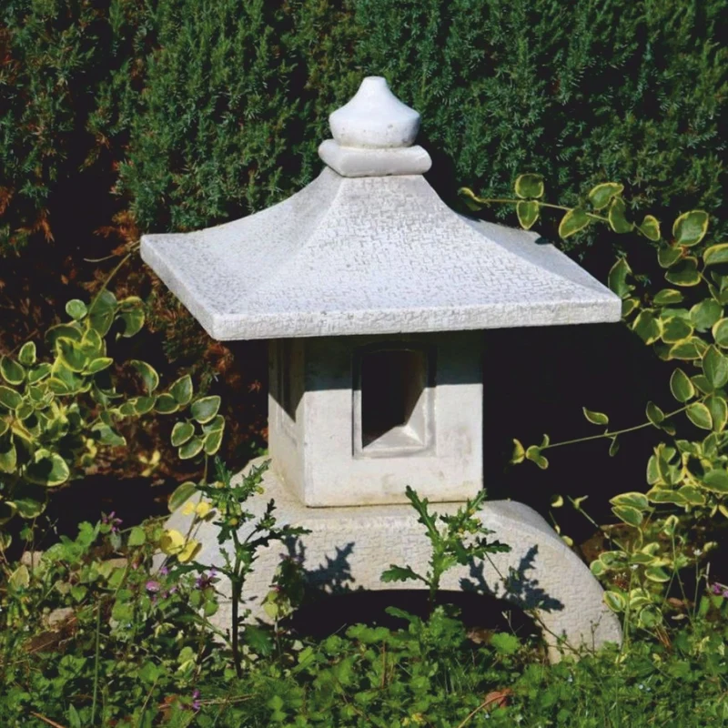 Casa Padrino Garten Leuchte im Japanischen Stil Pagode Weiß H. 53 cm - Garten Beleuchtung