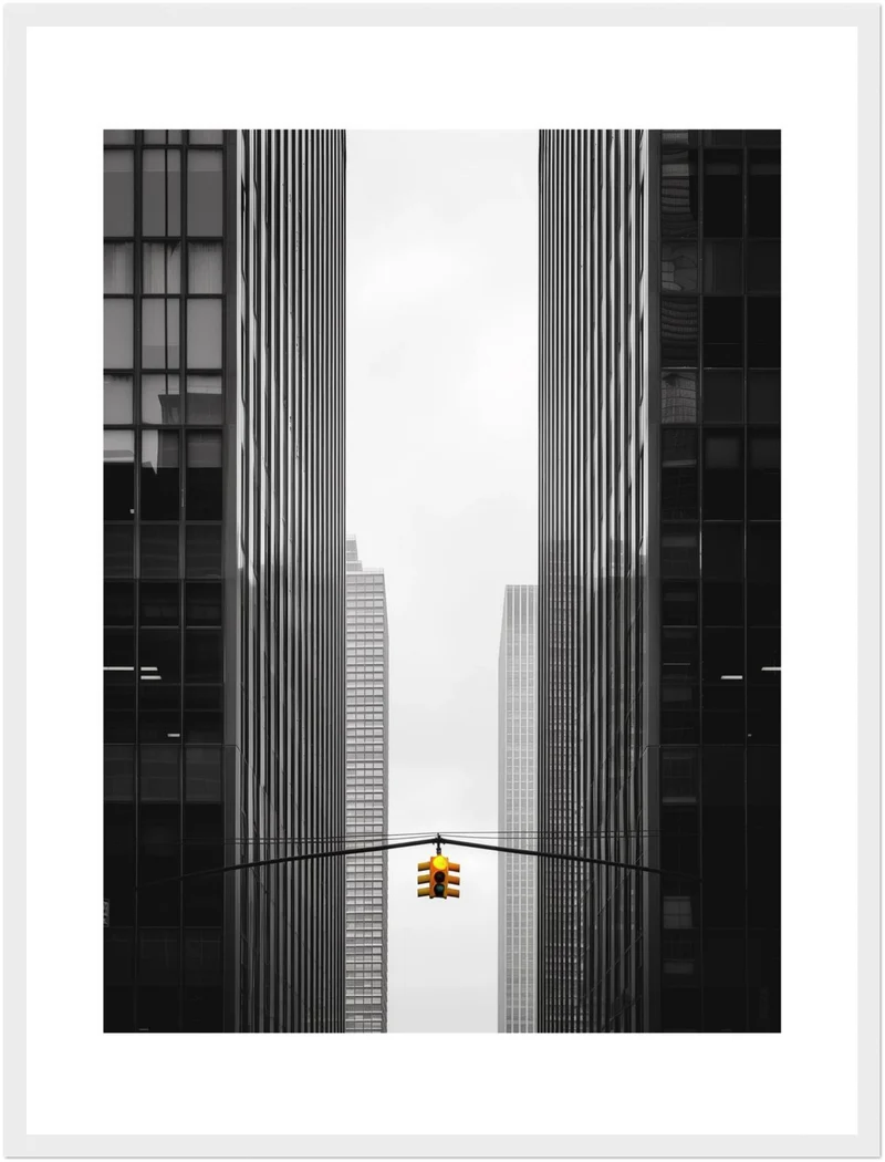 Ampel zwischen Hochhäusern New York Poster