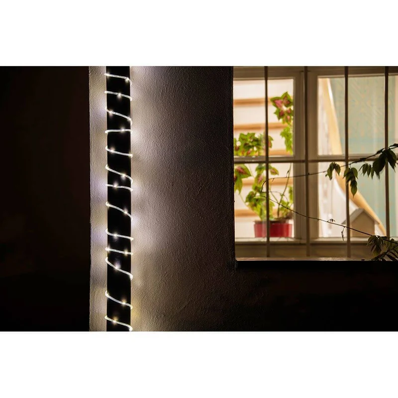 LED Mini Lichterschlauch 10m mit Lichtsensor Timer 130 Warmweiße Dioden batteriebetrieben IP44