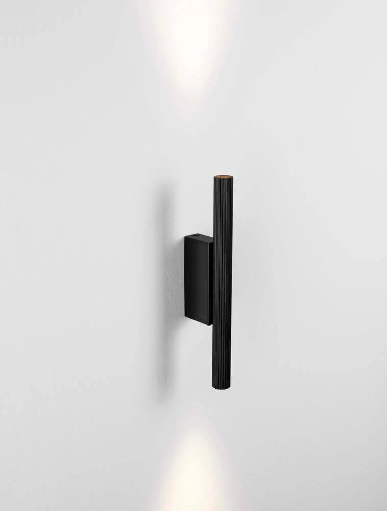 Paron LED Wandleuchte Geriffelt 3000K