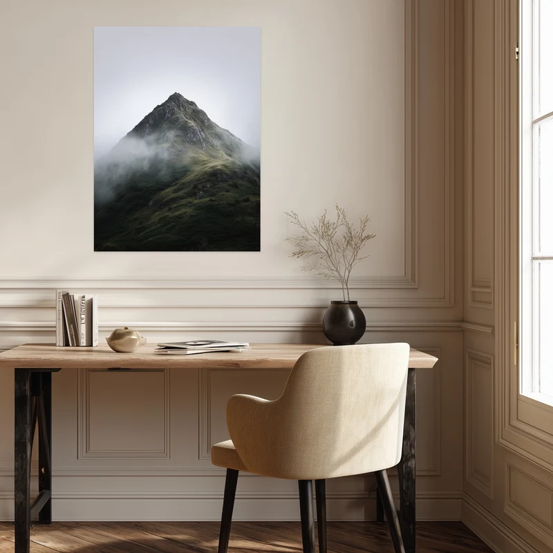Nebliger Berggipfel Leinwand