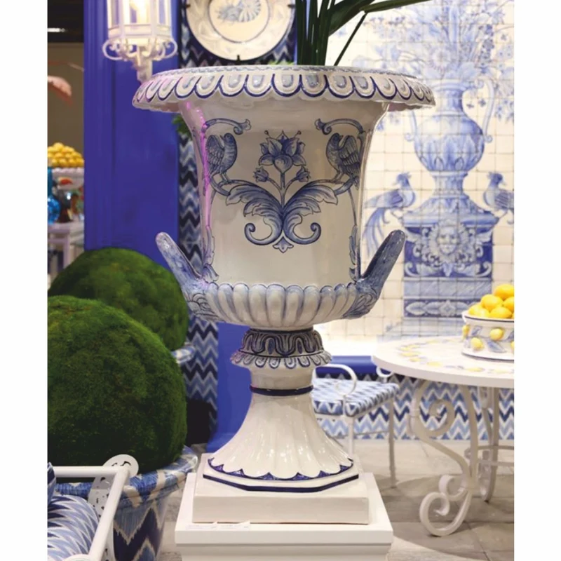 Casa Padrino Luxus Barock Keramik Blumentopf Weiß / Blau Ø 71 x H. 99,5 cm