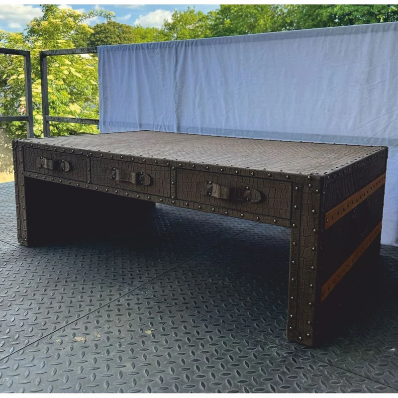 Casa Padrino Luxus Leder Couchtisch in Koffer Optik Braun 132 cm - Wohnzimmer Möbel