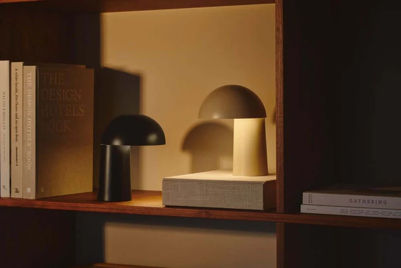 LED Akku-Tischlampe Faye