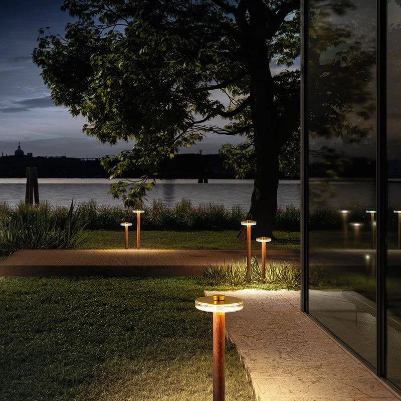 Panzeri Venexia Pollerleuchte mit LED-Licht IP65